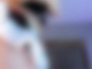 Live cam show with Candysvictoria - Drinking on Chatstar