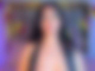 Live cam show with Candysvictoria - Bikini on CamwithHer