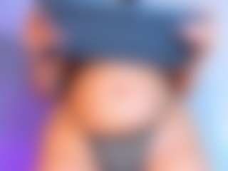Live cam show with Candysvictoria - Shaved Pussy Lovense on TastyBlacksLive