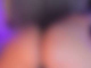 Candysvictoria's Live Sex Cam Show
