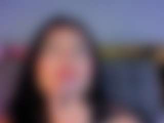 Live cam show with Candysvictoria - Shaved on AdultVida.com