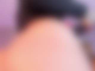 Live cam show with Candysvictoria - HD Curvy on livesuperchat.net