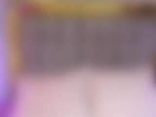 Live cam show with Candysvictoria - Shaved on Lustler