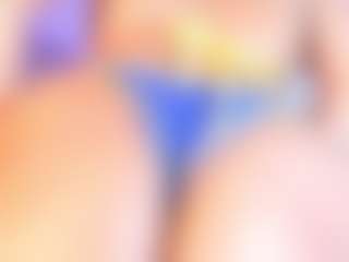 Candysvictoria's Live Sex Cam Show