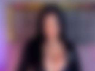 Live cam show with Candysvictoria - Shaved on eurowanks.com
