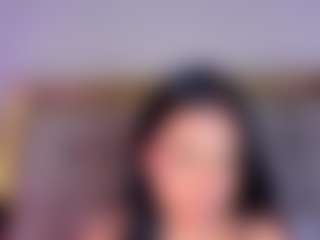 Live cam show with Candysvictoria - Camel Toe on milfzrlive.com