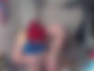Charlotbelucci's Live Sex Cam Show