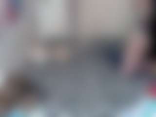 Live cam show with Charlotbelucci - Drinking on xplaylive.com