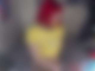 Charlotbelucci's Live Sex Cam Show
