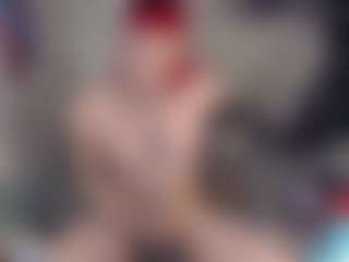 Live cam show with Charlotbelucci - Big Balls on Mixed Magazine Live