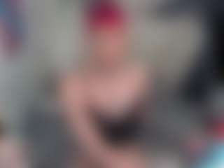 Live cam show with Charlotbelucci - Colombia on CSO-WL