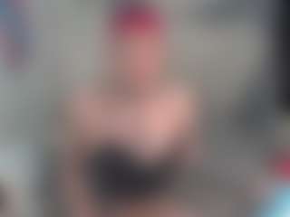 Live cam show with Charlotbelucci - Colombia on Cam Slut