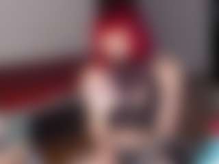 Live cam show with Charlotbelucci - Bald on Camsoda