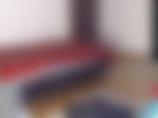 Charlotbelucci's Live Sex Cam Show