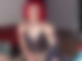 Live cam show with Charlotbelucci - Gray Eyes on madthumbs