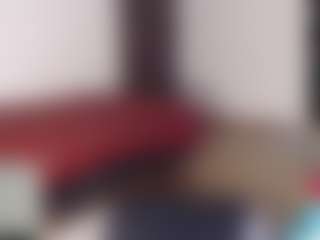 Charlotbelucci's Live Sex Cam Show