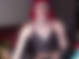 Charlotbelucci's Live Sex Cam Show