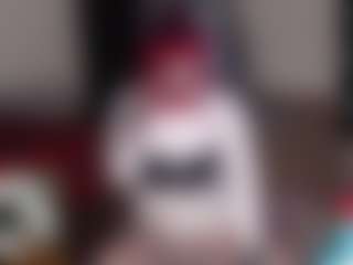 Charlotbelucci's Live Sex Cam Show