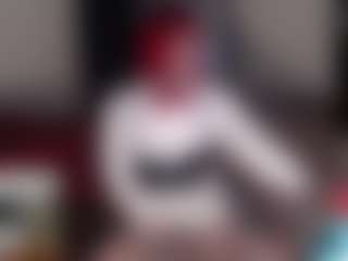 Charlotbelucci's Live Sex Cam Show