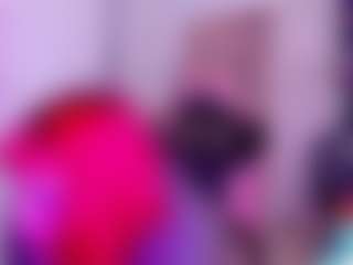 Charlotbelucci's Live Sex Cam Show