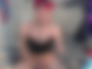 Live cam show with Charlotbelucci - Tease on camwithhim.com