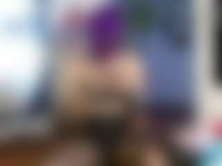 Charlotbelucci's Live Sex Cam Show
