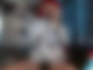 Live cam show with Charlotbelucci - Smoking on SpankPalCams
