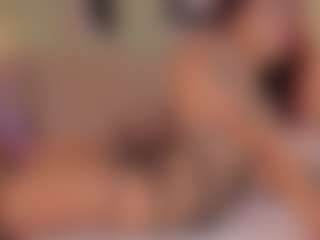 Live cam show with Oh-Hollyy - Nipple Piercings on Streamer API