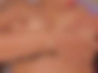 Live cam show with Oh-Hollyy - Cowgirl on Milfs Live