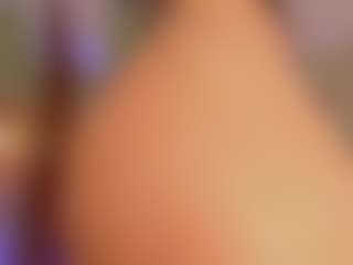 Live cam show with Oh-Hollyy - Butt Plug on Camsoda