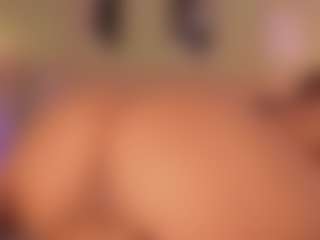 Oh-Hollyy's Live Sex Cam Show