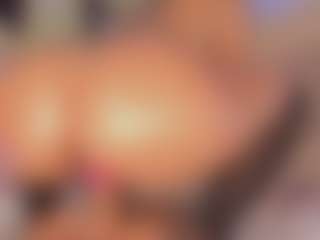Live cam show with Oh-Hollyy - Big Ass on liverealitysex.com
