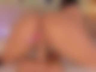 Oh-Hollyy's Live Sex Cam Show