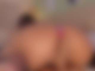 Oh-Hollyy's Live Sex Cam Show