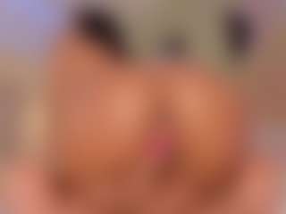 Oh-Hollyy's Live Sex Cam Show