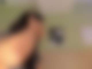 Live cam show with Oh-Hollyy - Squirt Teen (18+) on Milfs Live