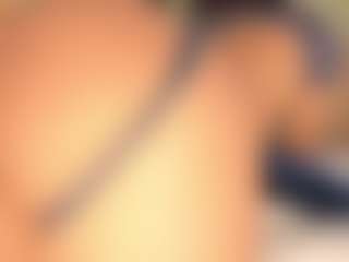 Oh-Hollyy's Live Sex Cam Show