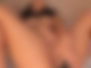 Oh-Hollyy's Live Sex Cam Show