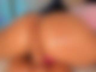 Oh-Hollyy's Live Sex Cam Show