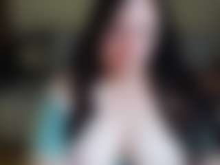 Live cam show with SonyaBelfort - Sucking on Camiplay Live