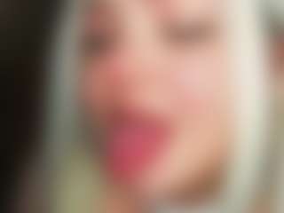 Live cam show with SonyaBelfort - Hairy Pussy on sexylive.show