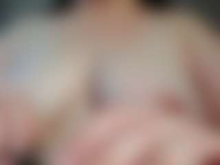 Live cam show with SonyaBelfort - Slave on EXY