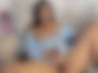 emmaa98's Live Sex Cam Show