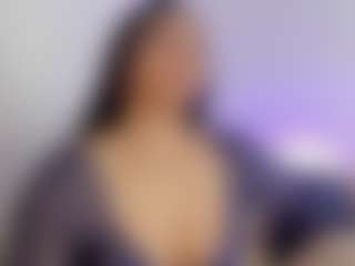 emmaa98's Live Sex Cam Show