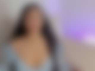 emmaa98's Live Sex Cam Show