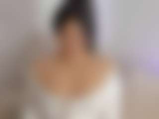 emmaa98's Live Sex Cam Show