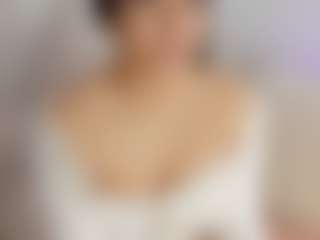 emmaa98's Live Sex Cam Show
