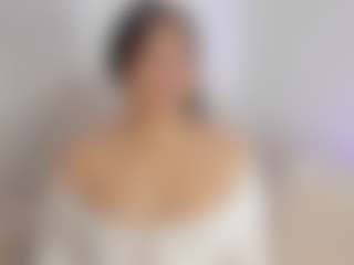 emmaa98's Live Sex Cam Show
