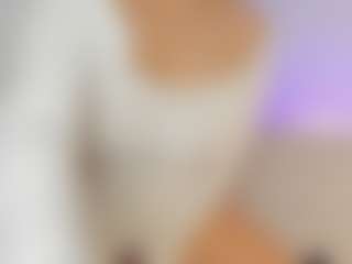 emmaa98's Live Sex Cam Show