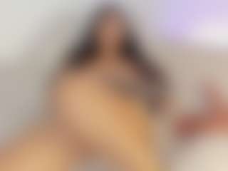 emmaa98's Live Sex Cam Show